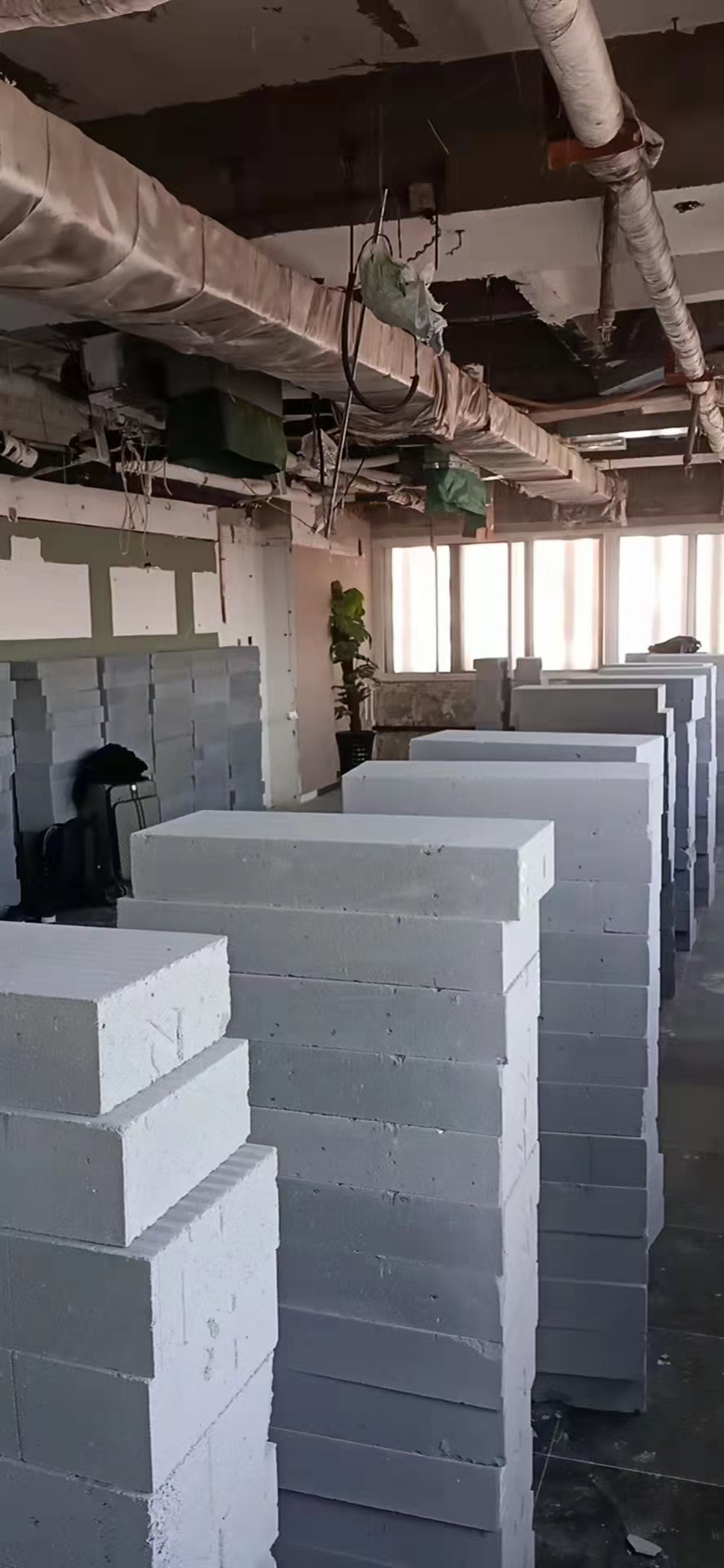 轻质砖隔墙安装现场